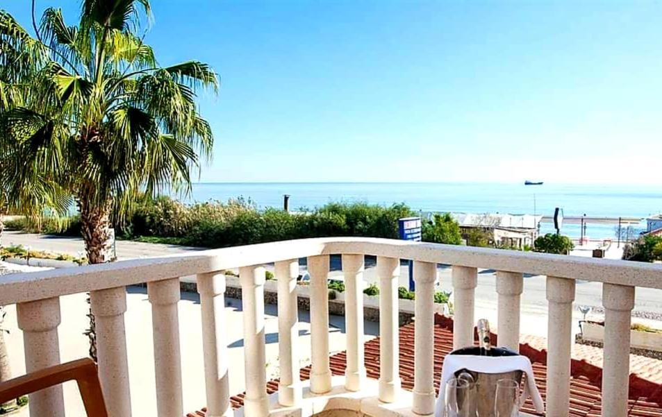 Exotic Hotel & Spa Bogazi Kültér fotó